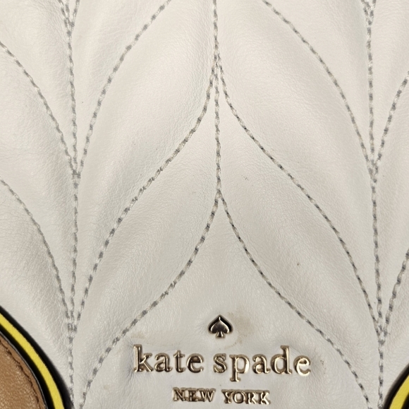 Kate Spade Emelyn Briar Lane Mini Quilted Crossbody in White/Beige - Picture 5 of 10